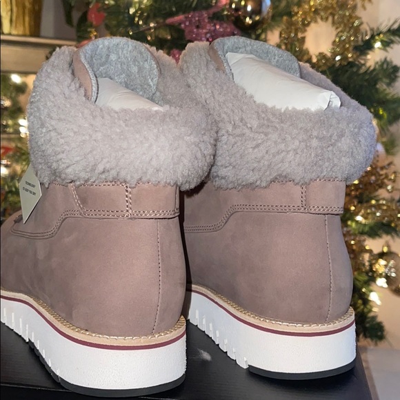 NWT Women’s Cole Hahn ZeroGrand - Picture 5 of 8